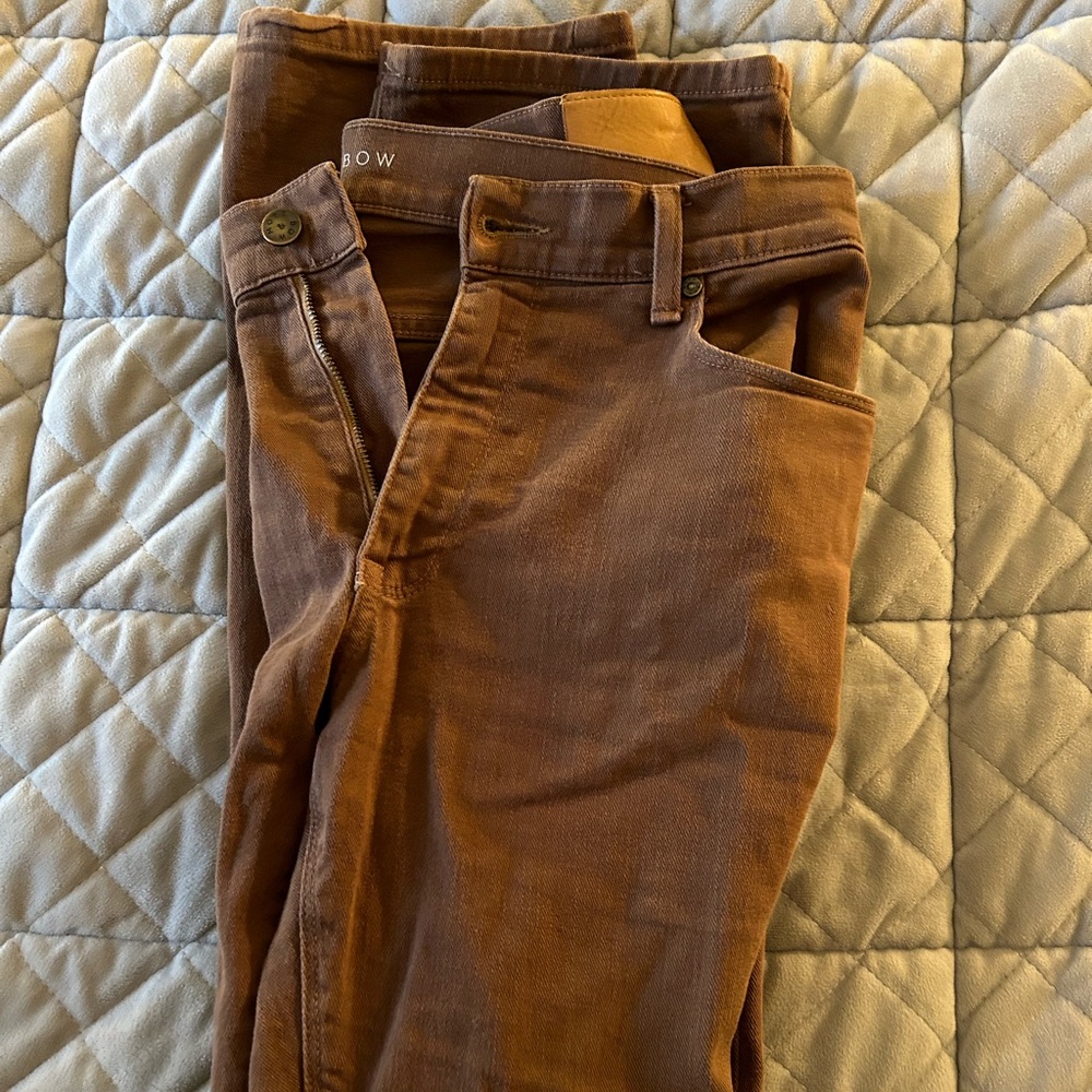 Men's Mott and Bow jeans, straight leg, size 32x32. Brown color.